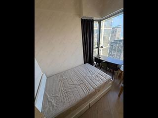 Sai Ying Pun - King's Hill 02