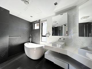 Mid Levels Central - Birchwood Place 11