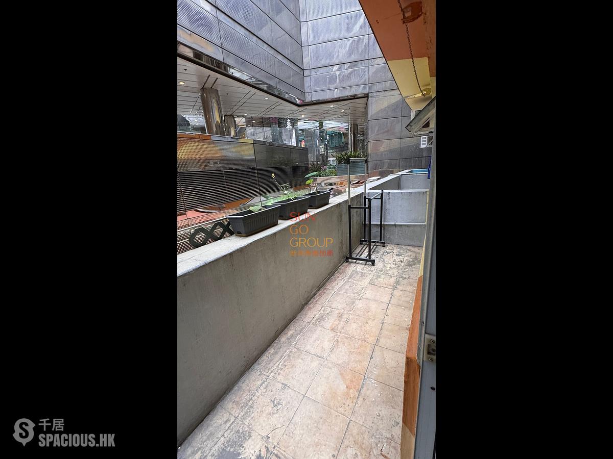 Central - 6-12, Tit Hong Lane 01