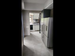 Jardines Lookout - Park Place Block A 05
