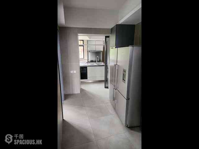 Jardines Lookout - Park Place Block A 05