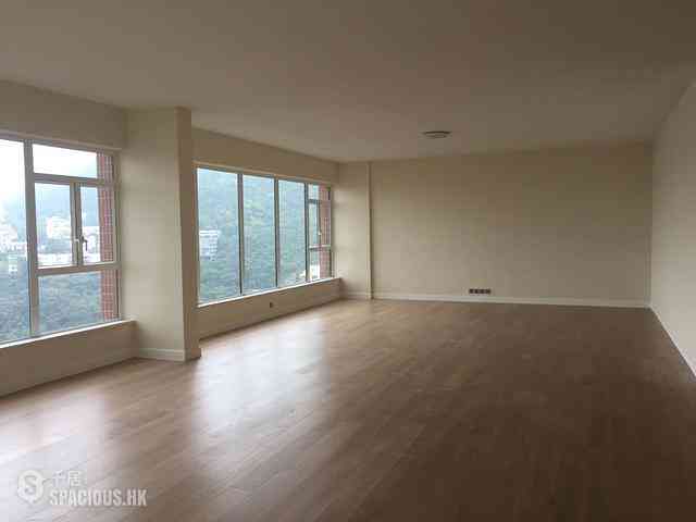 Stubbs Road - Leon Court 03