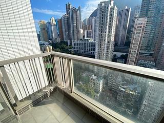 Sai Ying Pun - Island Crest 06