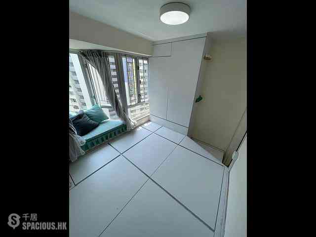 Kennedy Town - Smithfield Terrace Block A 07