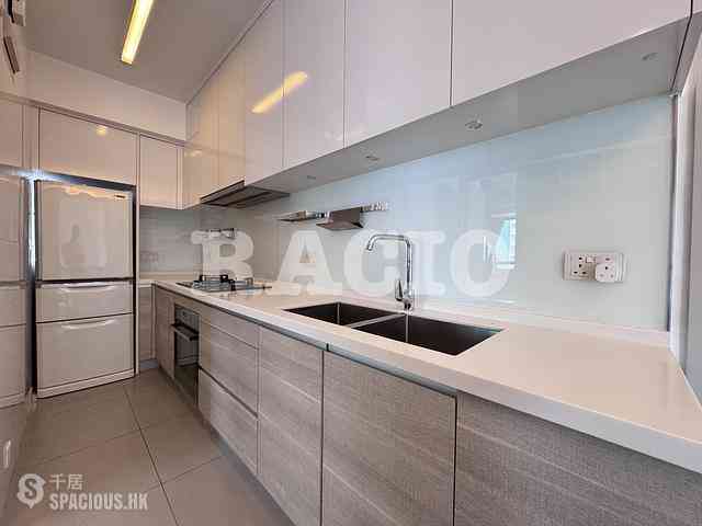 Poho - Rich View Terrace 04