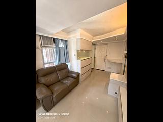 Kennedy Town - Smithfield Terrace Block B 02