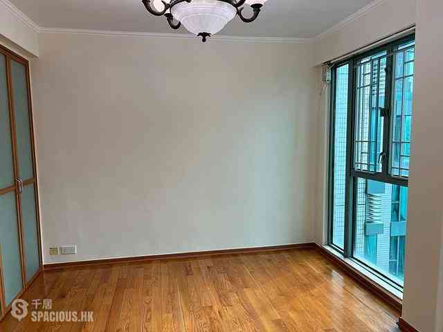 Hung Hom - Laguna Verde Phase 1 Green Wood Block 4 06