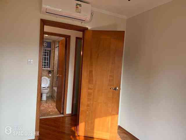 Hung Hom - Laguna Verde Phase 1 Green Wood Block 4 14