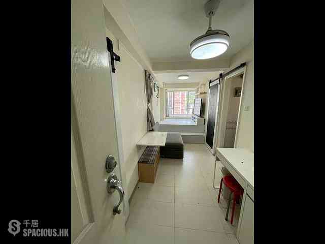 Kennedy Town - Smithfield Terrace Block A 01