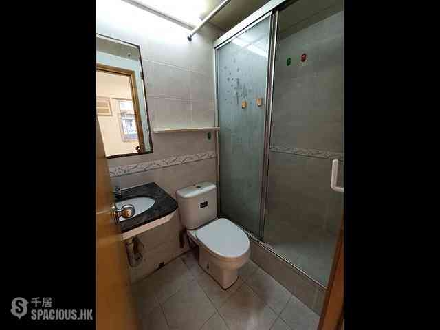 Sai Ying Pun - Yue Sun Mansion 04