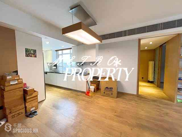 Mid Levels West - Hatton Place 07