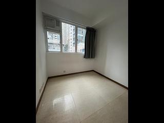 Wan Chai - Kam Tak Mansion 05