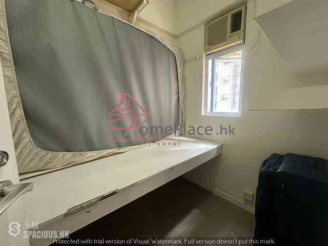 Mid Levels West - Chong Yuen 10