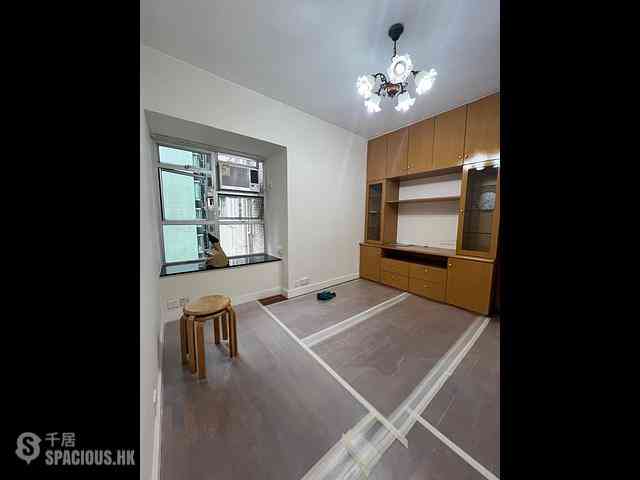 Wan Chai - Manrich Court 01