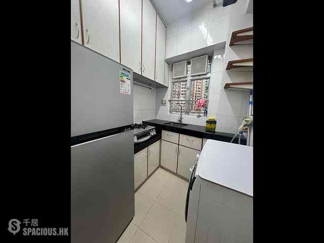Wan Chai - Manrich Court 03