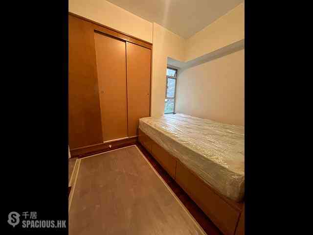Wan Chai - Manrich Court 08