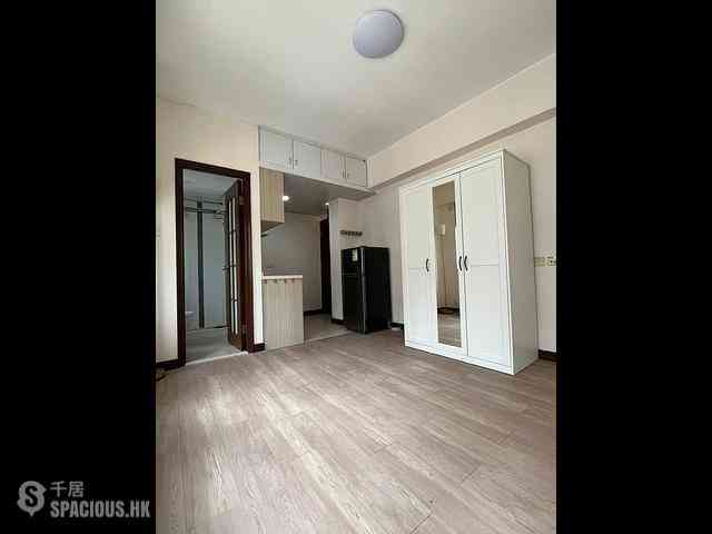 Wan Chai - Everwin Mansion 01