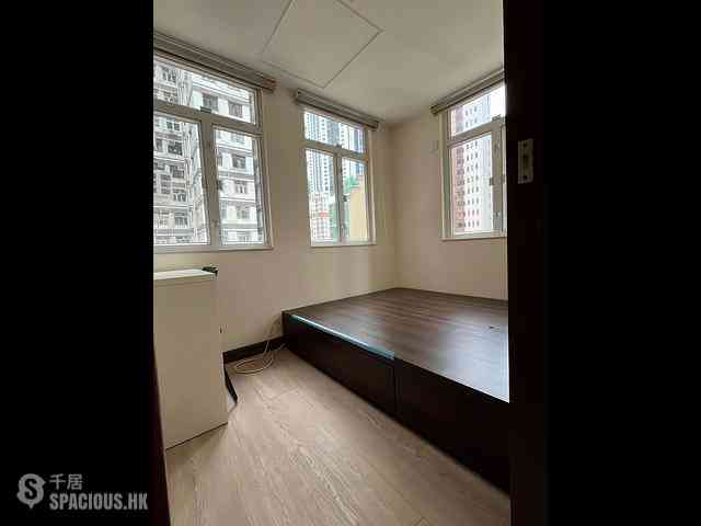Wan Chai - Everwin Mansion 04