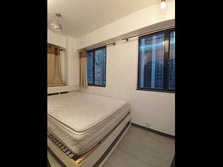 Wan Chai - Yen Men Building 04