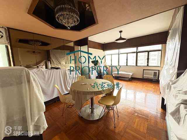 Soho - Golden Valley Mansion 01
