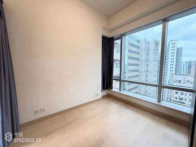 Sai Wan Ho - Island Residence 04