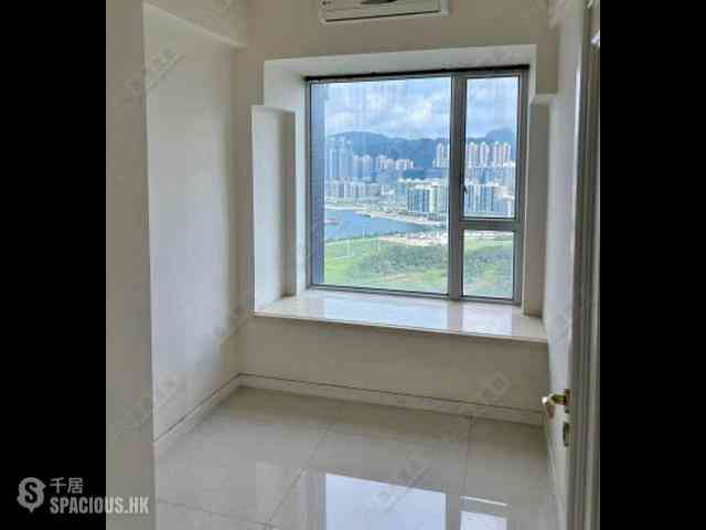 Lohas Park - Lohas Park Phase 3A Hemera Diamond (Tower 1) 01