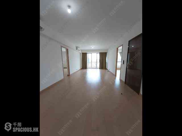 Wong Chuk Hang - Marinella 02