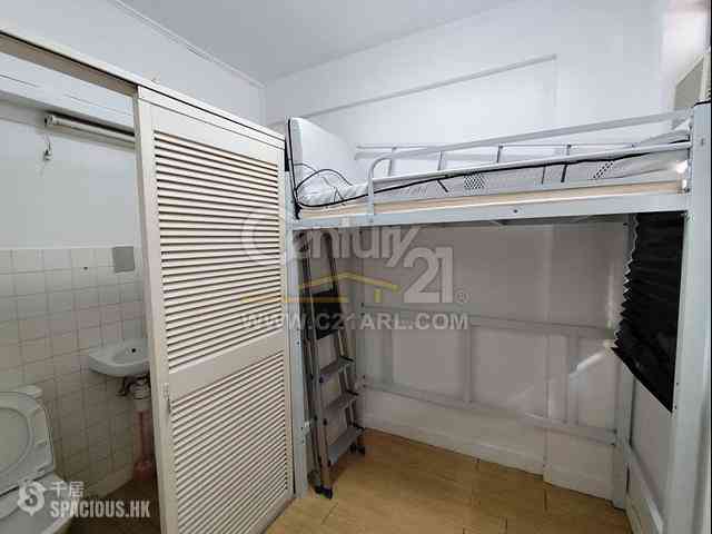 Chung Hom Kok - 19-25, Horizon Drive 10