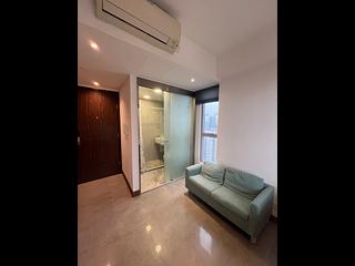 佐敦 - AVA 62 04