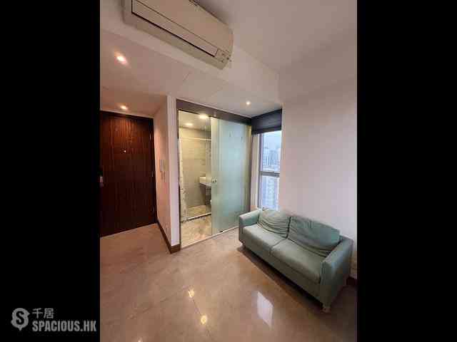 佐敦 - AVA 62 04