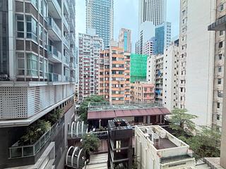 Wan Chai - Pinnacle Building 07