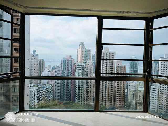 Mid Levels West - Dragonview Court 07