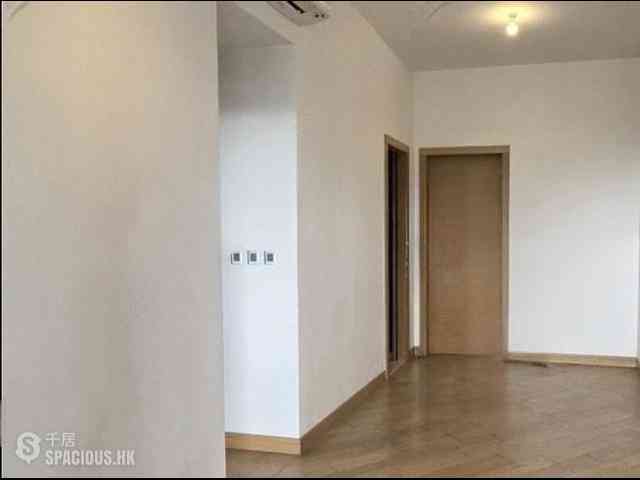 Causeway Bay - Jones Hive 03