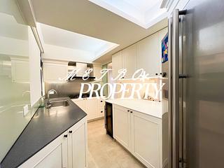 Mid Levels Central - Robinson Place 05