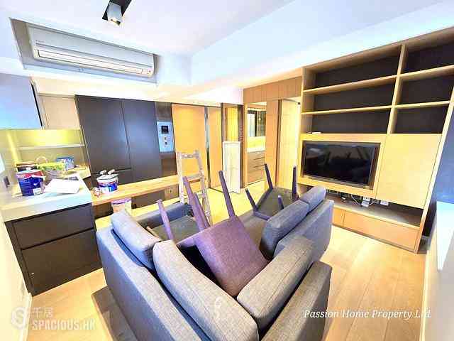 Wan Chai - 15, St. Francis Street 08