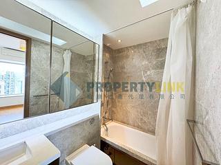 Sai Ying Pun - The Nova 07
