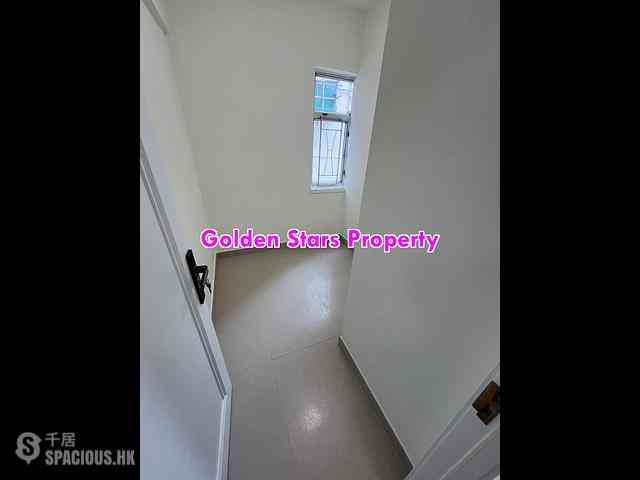 Sai Ying Pun - Yuet Sum Mansion 03