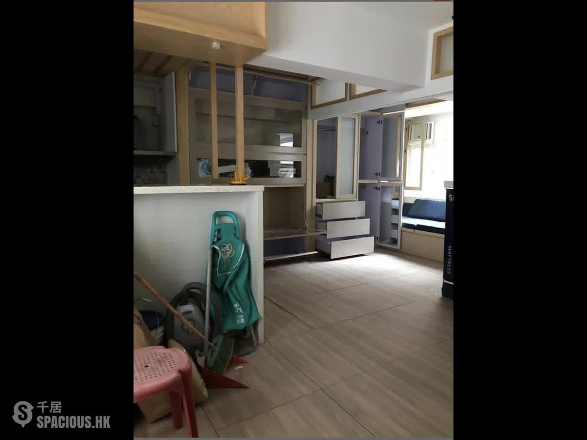 Wan Chai - 27, Swatow Street 01