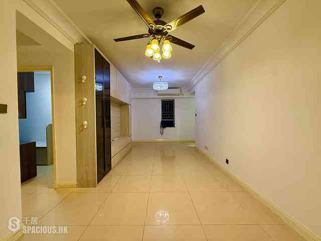 Tung Chung - Caribbean Coast Phase 1 Monterey Cove 03