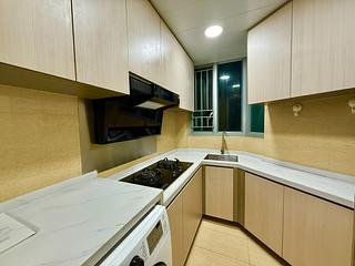 Tung Chung - Caribbean Coast Phase 1 Monterey Cove 04