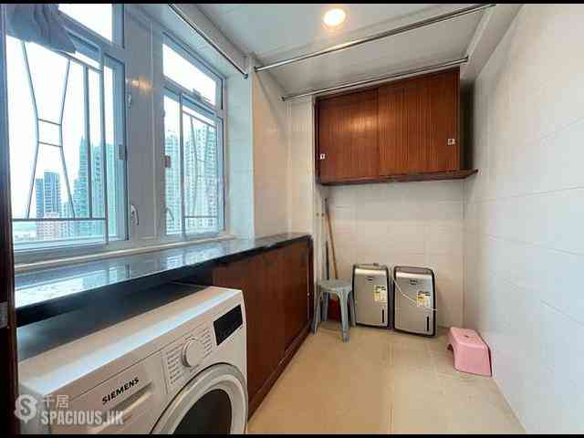 Tai Hang - Sunrise Court 05