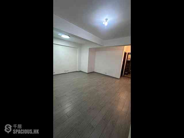 Causeway Bay - Vienna Mansion 02
