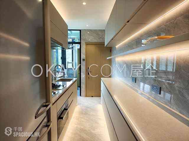 Repulse Bay - 37, Repulse Bay Road 11
