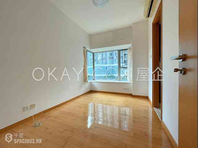 Wan Chai - The Zenith 04