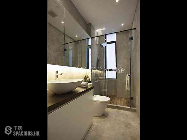 Sheung Wan - Kam Chuen Building 04