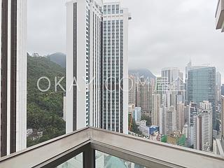 Wan Chai - The Avenue Phase 2 02