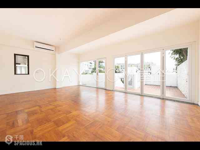 Chung Hom Kok - Jadebeach Villa 01