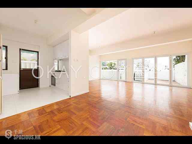 Chung Hom Kok - Jadebeach Villa 05