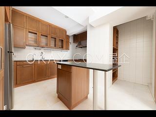 Pok Fu Lam - Villa Cecil Phase 1 06