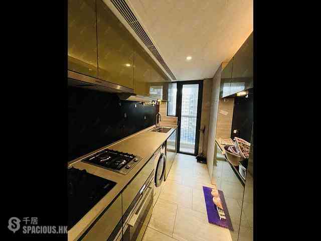 North Point - Fleur Pavilia Tower 2 02